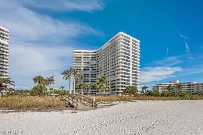 260 Seaview CT 1-208 MARCO ISLAND, FL 34145