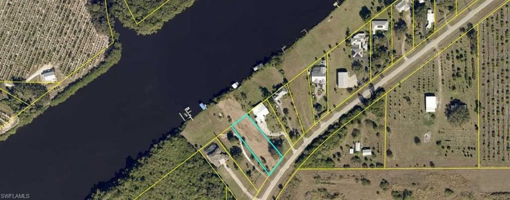 4970 Fort Denaud RD LABELLE, FL 33935