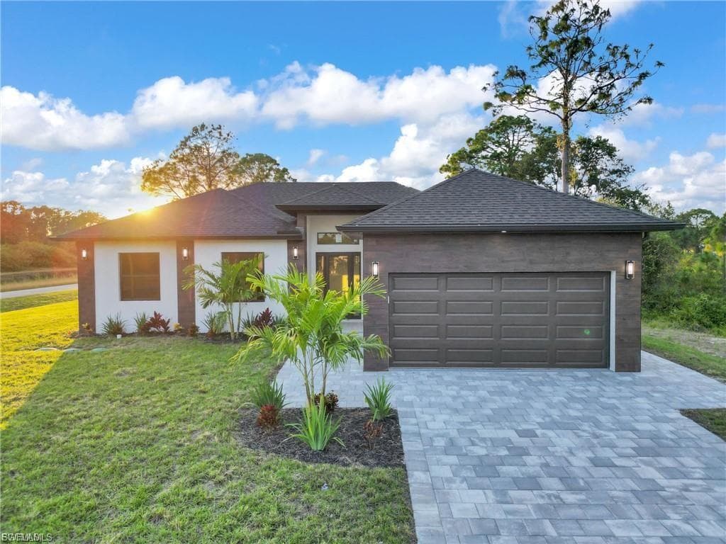 1601 Clark AVE LEHIGH ACRES, FL 33972