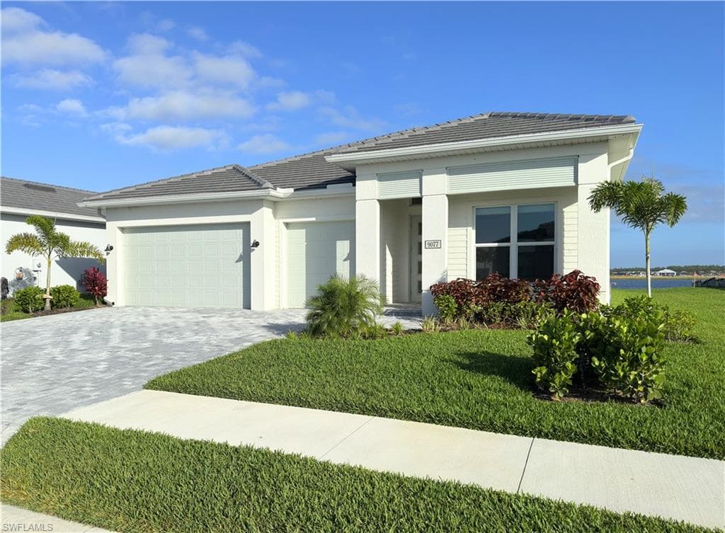 9077 Wisteria WAY NAPLES, FL 34114