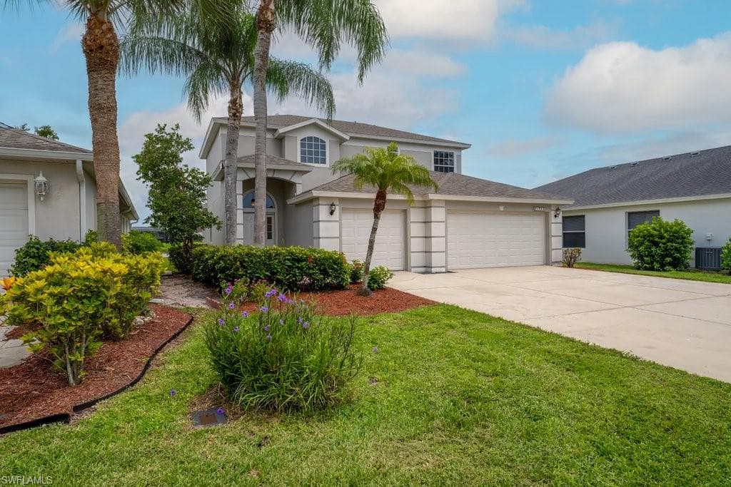 21505 Berwhich RUN ESTERO, FL 33928