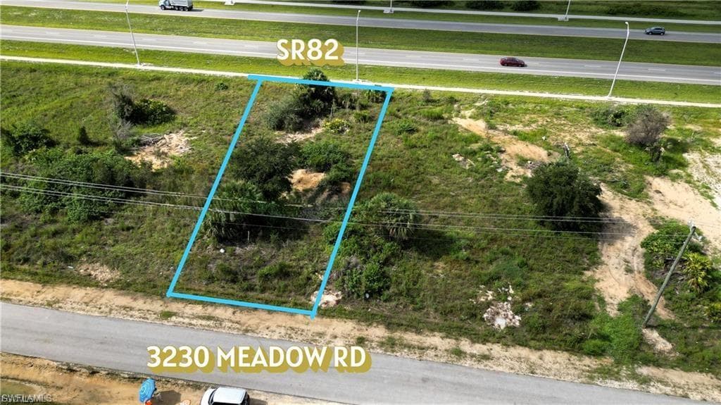 3230 Meadow RD LEHIGH ACRES, FL 33974