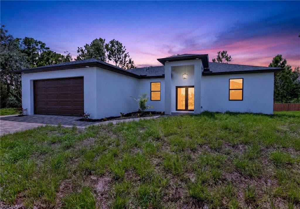 2000 W 14th ST LEHIGH ACRES, FL 33972
