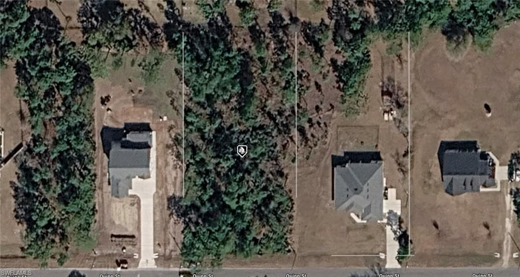 24-23-32-1165-10-690 Quinn ST ORLANDO, FL 32833