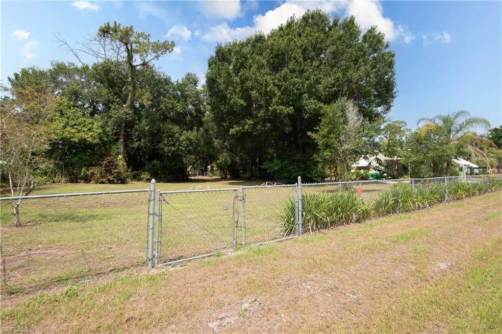 Jefferson AVE W IMMOKALEE, FL 34142
