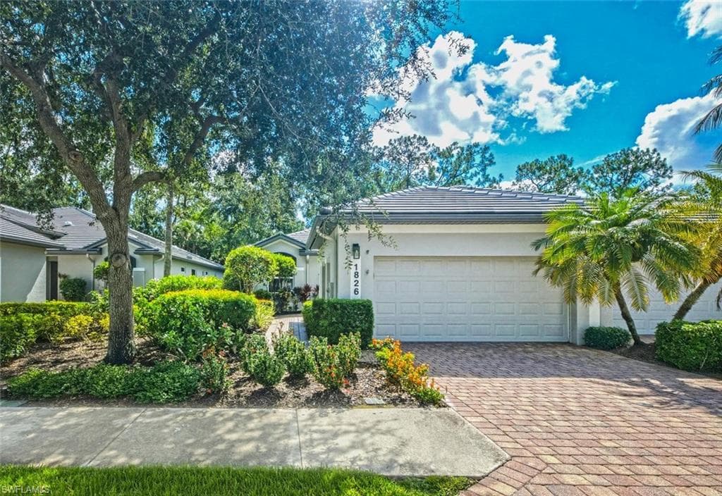 1826 Tarpon Bay DR S 91 NAPLES, FL 34119