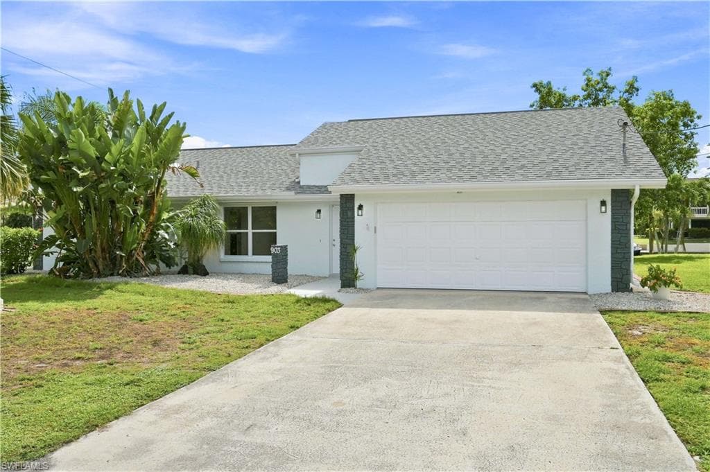 903 SE 20th CT CAPE CORAL, FL 33990