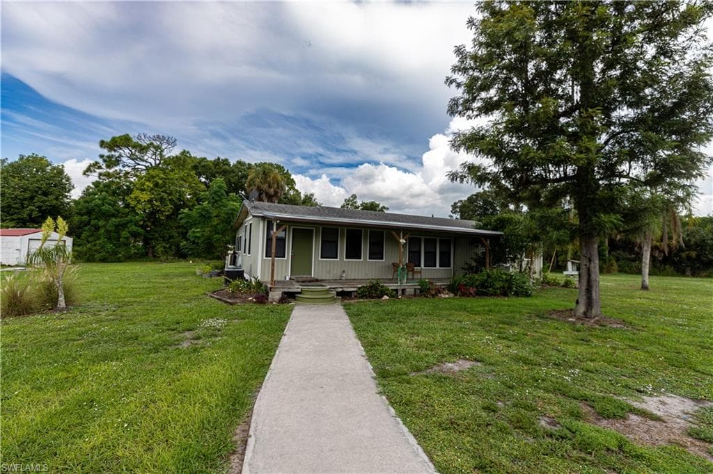 17841 Palm Creek DR NORTH FORT MYERS, FL 33917