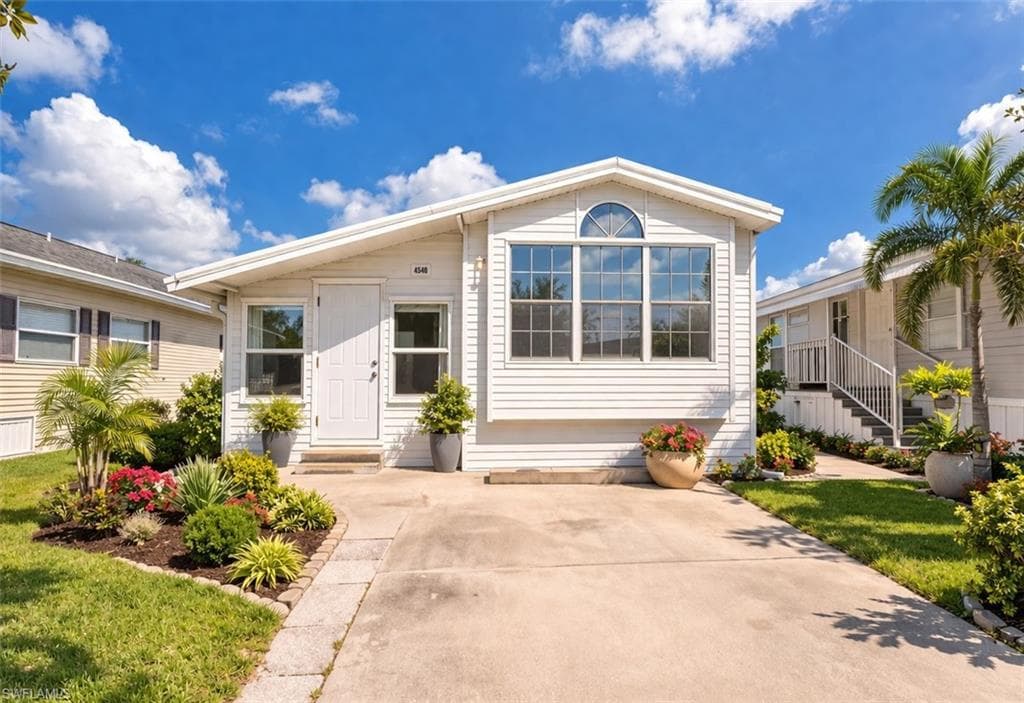 4540 Robert E Lee BLVD E ESTERO, FL 33928