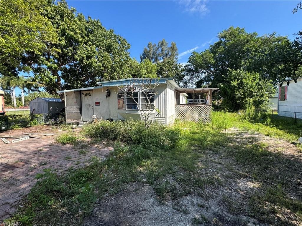 2919 Karen DR NAPLES, FL 34112