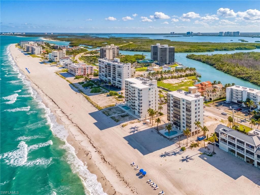 26340 Hickory BLVD 304 BONITA SPRINGS, FL 34134