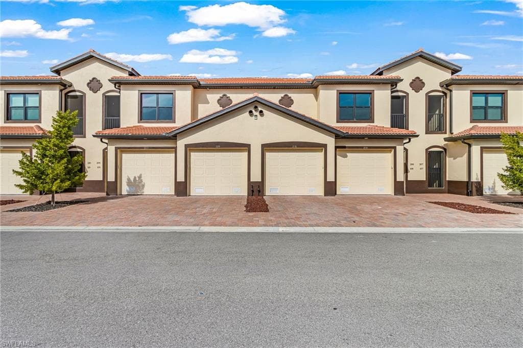 1803 Samantha Gayle WAY 109 CAPE CORAL, FL 33914