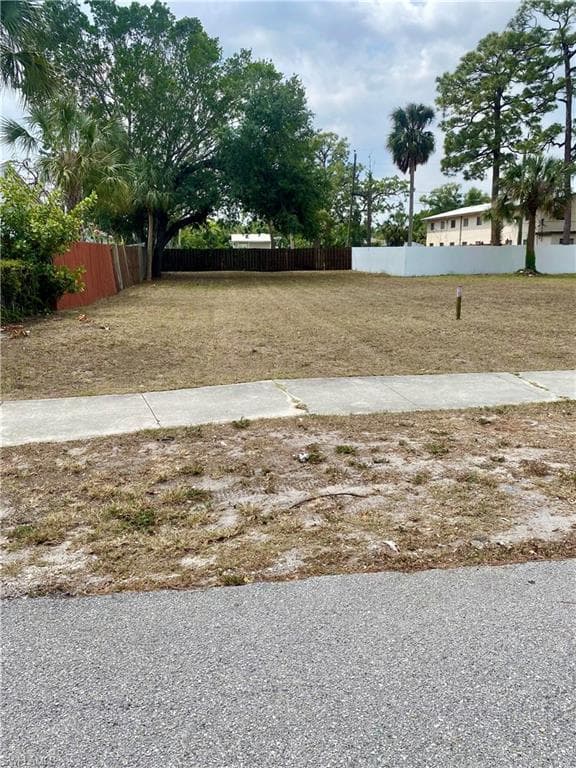 2318 Katherine ST FORT MYERS, FL 33901
