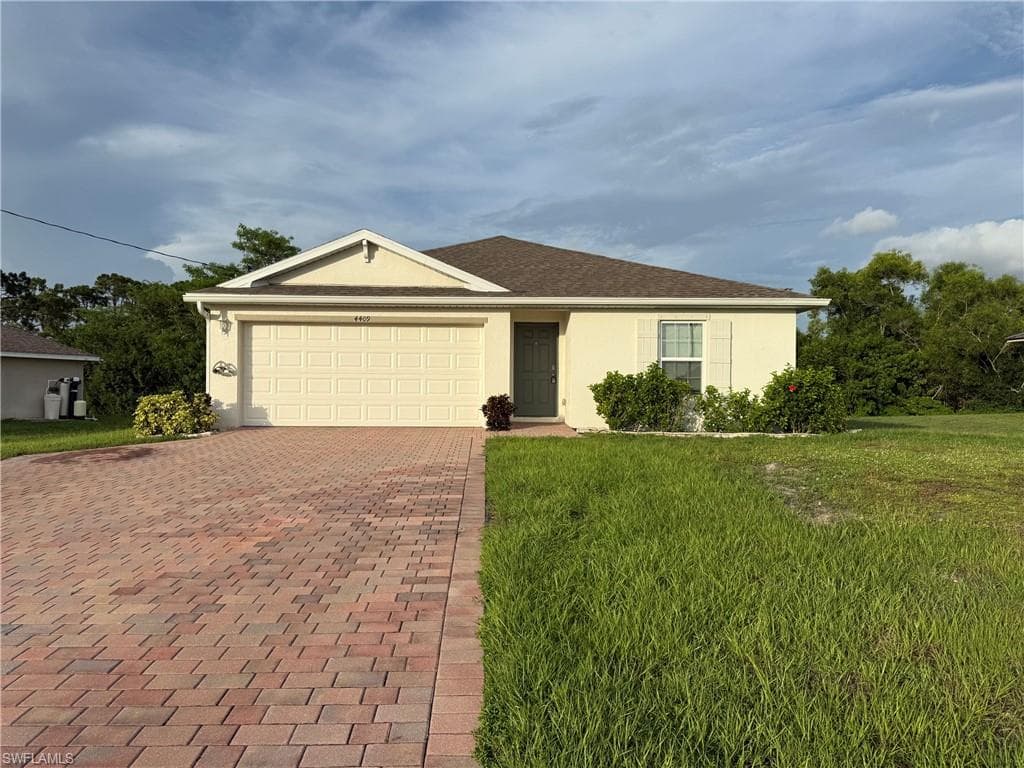 4409 Garden BLVD CAPE CORAL, FL 33909