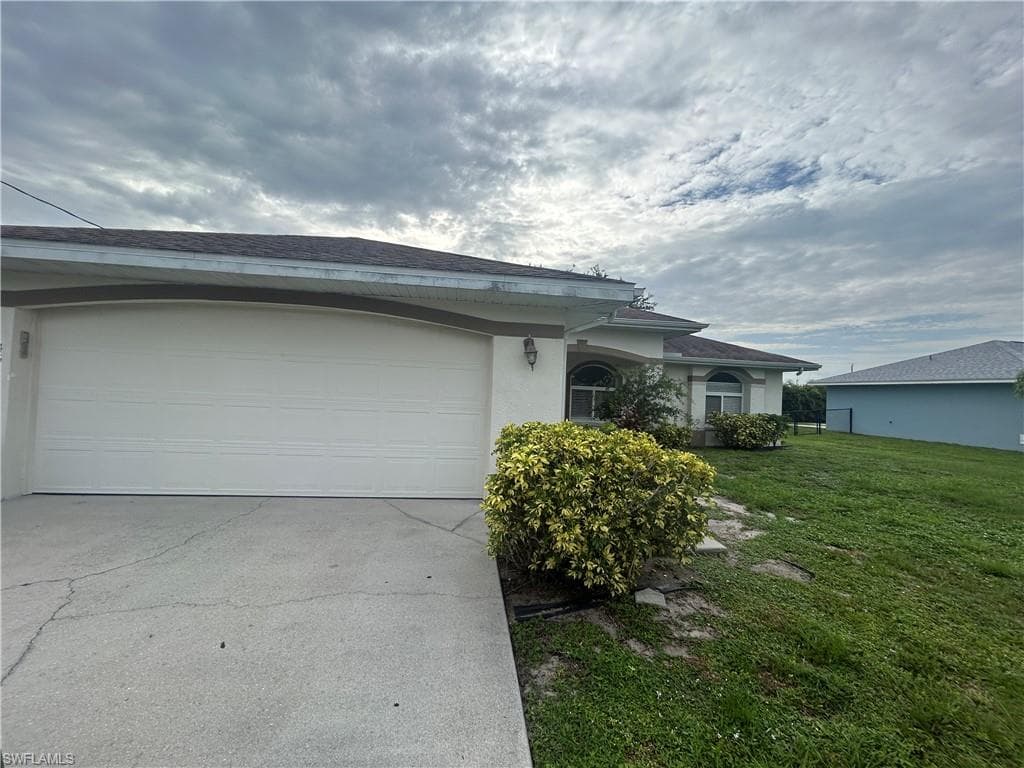 4537 SW 10th AVE CAPE CORAL, FL 33914