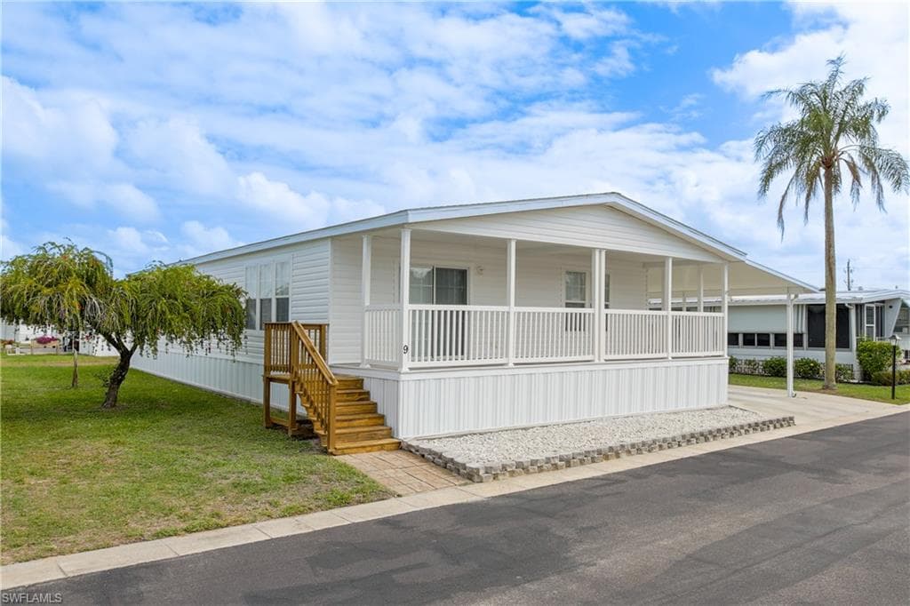 9 Dill ST ALVA, FL 33920