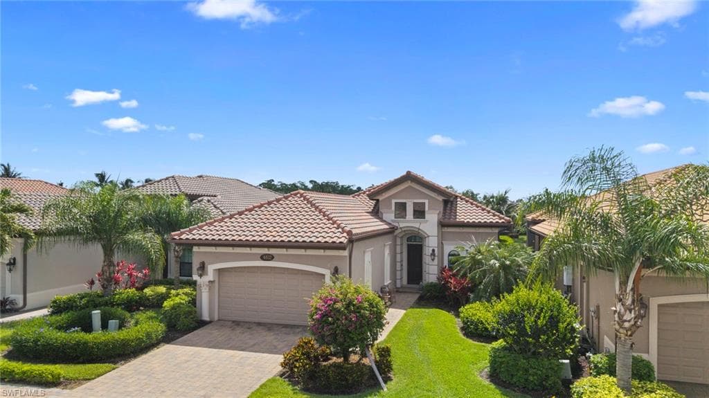6522 Roma WAY NAPLES, FL 34113