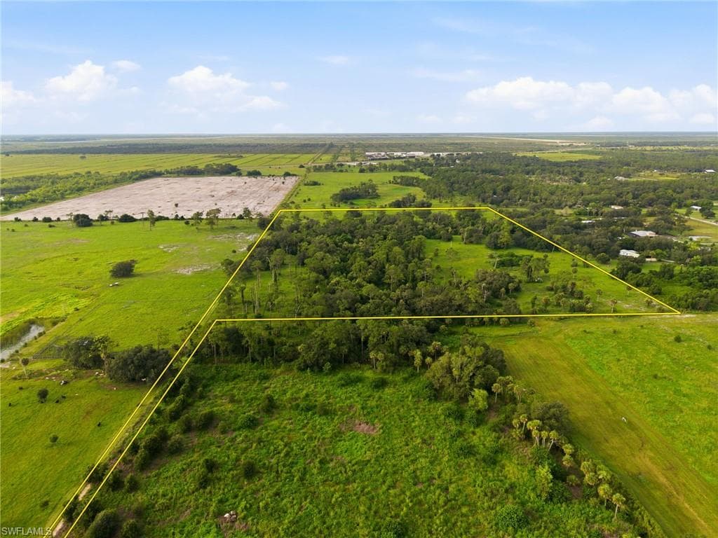 3291 Fort Denaud RD LABELLE, FL 33935