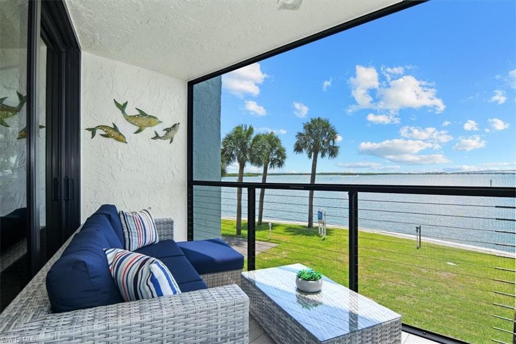 1085 Bald Eagle DR A209 MARCO ISLAND, FL 34145