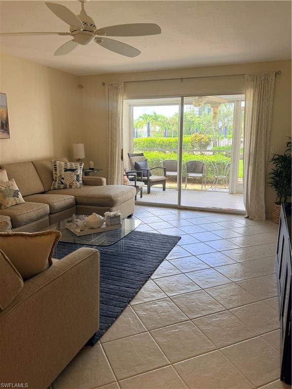 360 Horsecreek DR 106 NAPLES, FL 34110