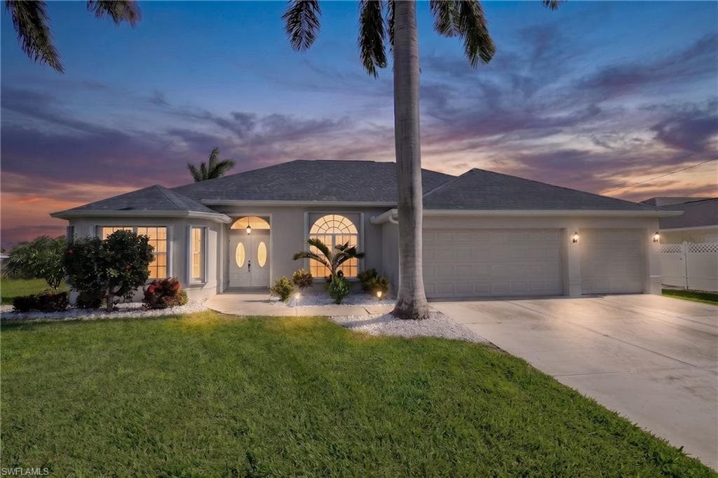 2819 SW 37th TER CAPE CORAL, FL 33914