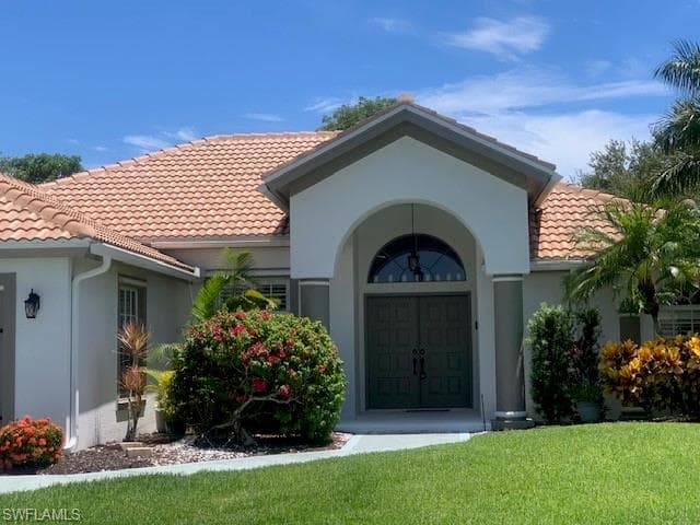 1499 Vintage Ln NAPLES, FL 34104