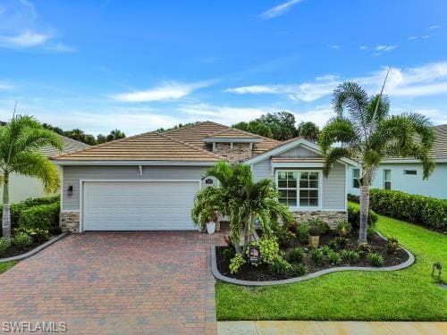 426 Tamarindo LN NAPLES, FL 34114