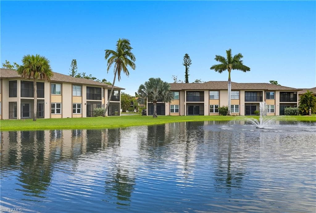 16881 Davis RD 126 FORT MYERS, FL 33908