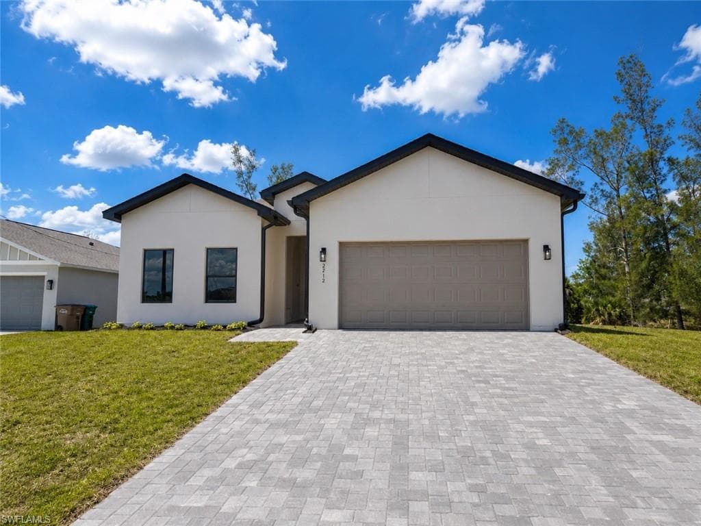 2212 39th TER CAPE CORAL, FL 33909