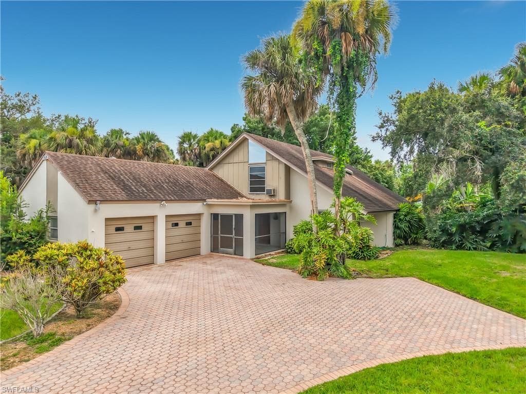 1625 Silverwood CT NORTH FORT MYERS, FL 33903