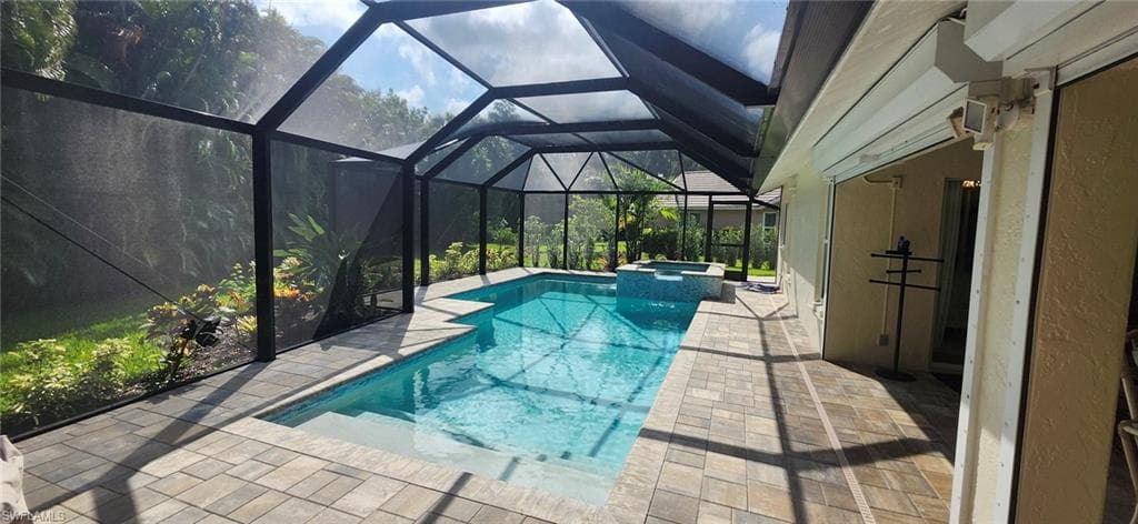 5549 Foxhunt WAY NAPLES, FL 34104