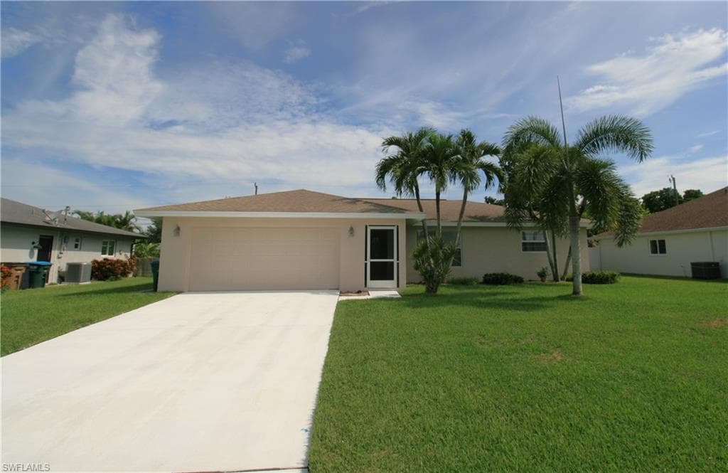1421 SE 36th ST CAPE CORAL, FL 33904