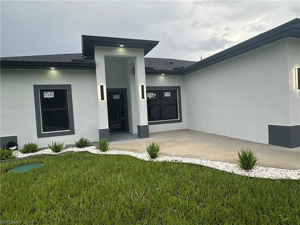 1001 W 17TH ST LEHIGH ACRES, FL 33972