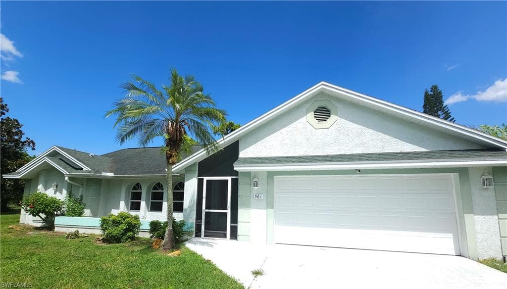 561 Foxcreek DR LEHIGH ACRES, FL 33974