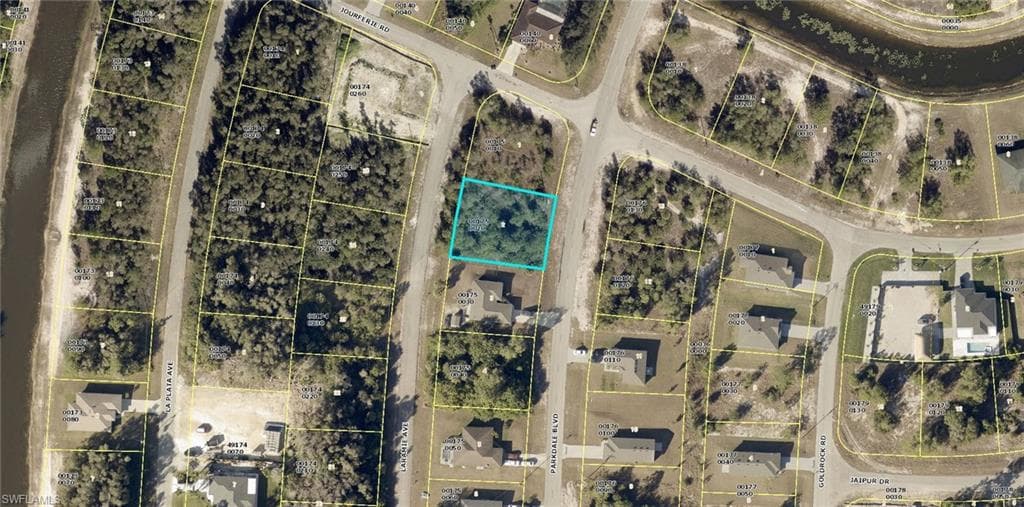 341 Parkdale BLVD LEHIGH ACRES, FL 33974