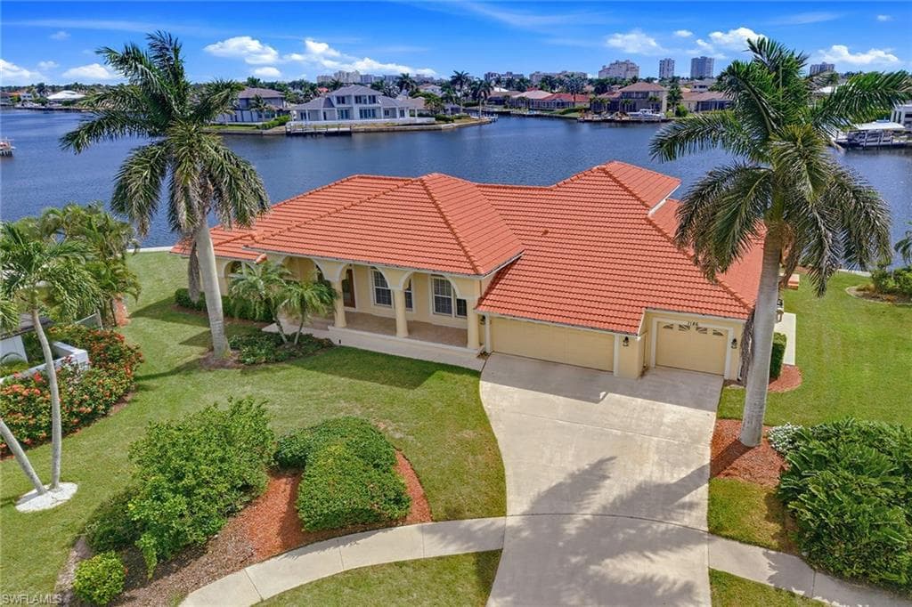 1186 Strawberry CT MARCO ISLAND, FL 34145