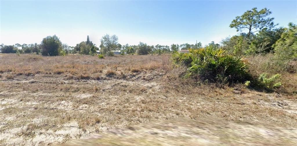 1226 Ecarte ST E LEHIGH ACRES, FL 33974