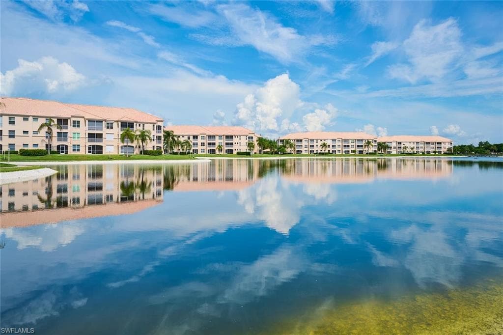 9110 Southmont CV 109 FORT MYERS, FL 33908