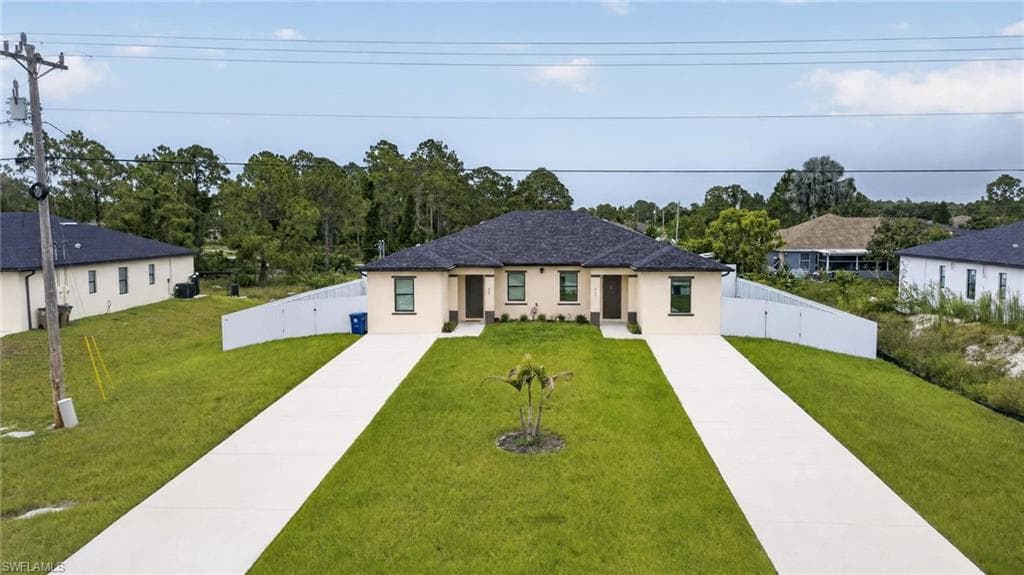 909/911 Homestead RD S LEHIGH ACRES, FL 33974