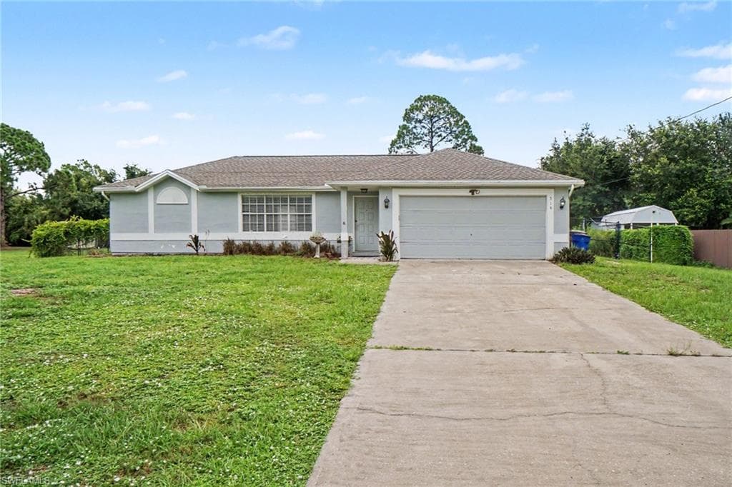 514 Palmetto AVE LEHIGH ACRES, FL 33972