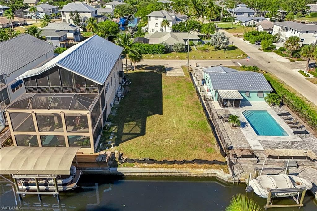 24504 Redfish ST BONITA SPRINGS, FL 34134
