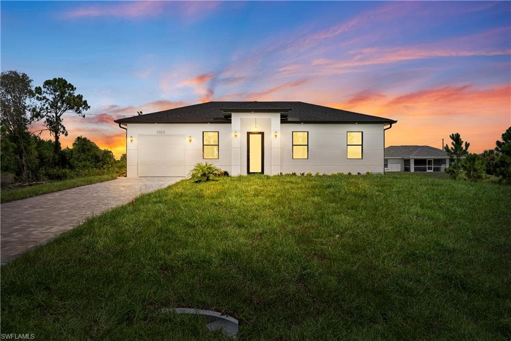 1023 Graystone AVE LEHIGH ACRES, FL 33974