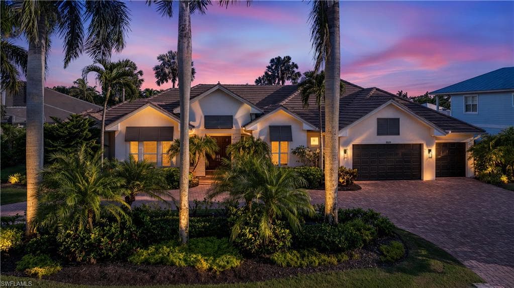 590 Putter Point PL NAPLES, FL 34103