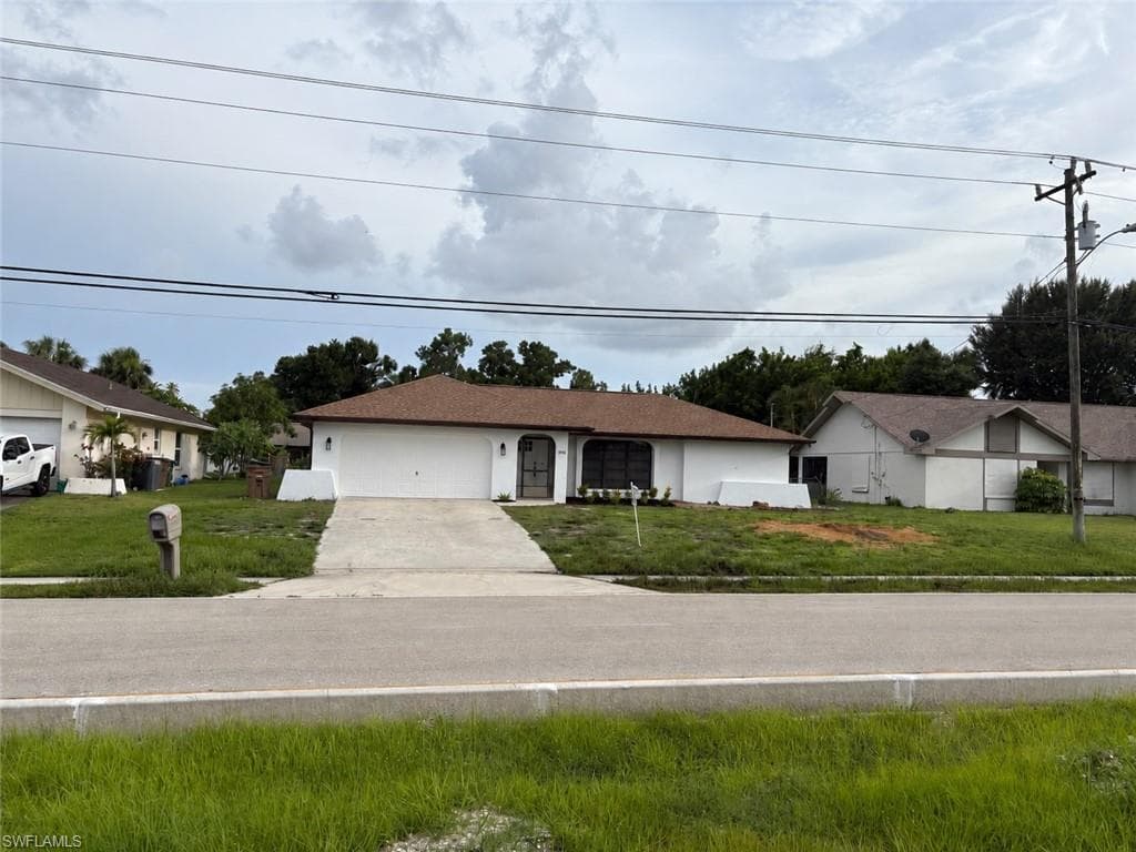 1804 Viscaya PKWY CAPE CORAL, FL 33990
