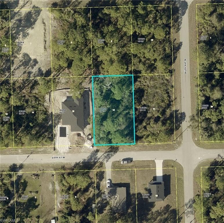 3302 69th ST W LEHIGH ACRES, FL 33971
