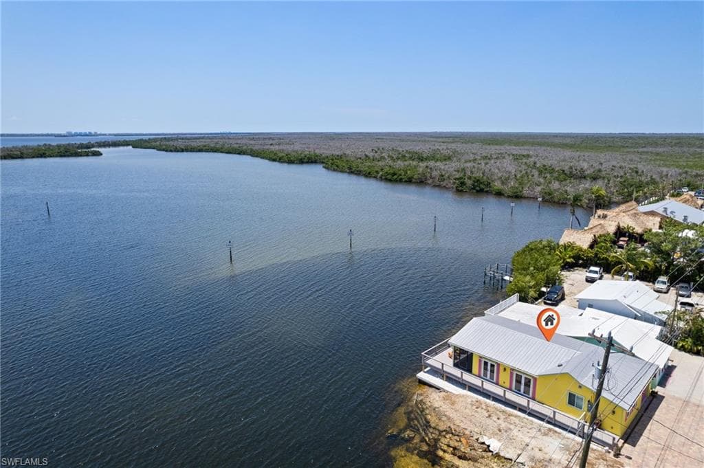 4819 Pine Island RD NW MATLACHA, FL 33993