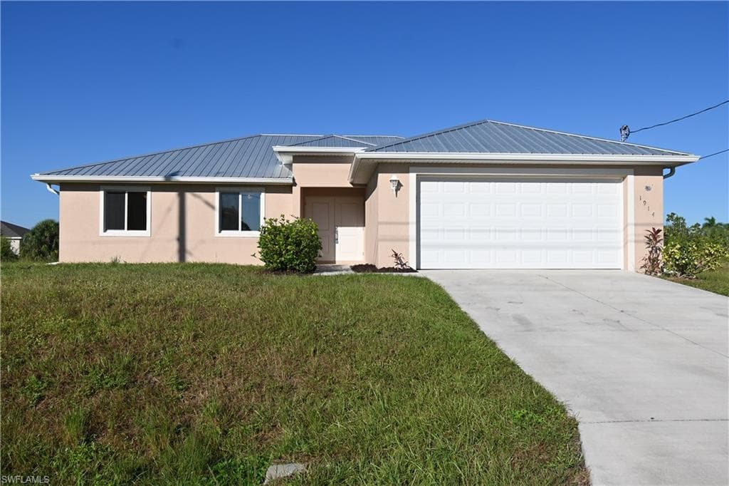 1914 NE 13th PL CAPE CORAL, FL 33909