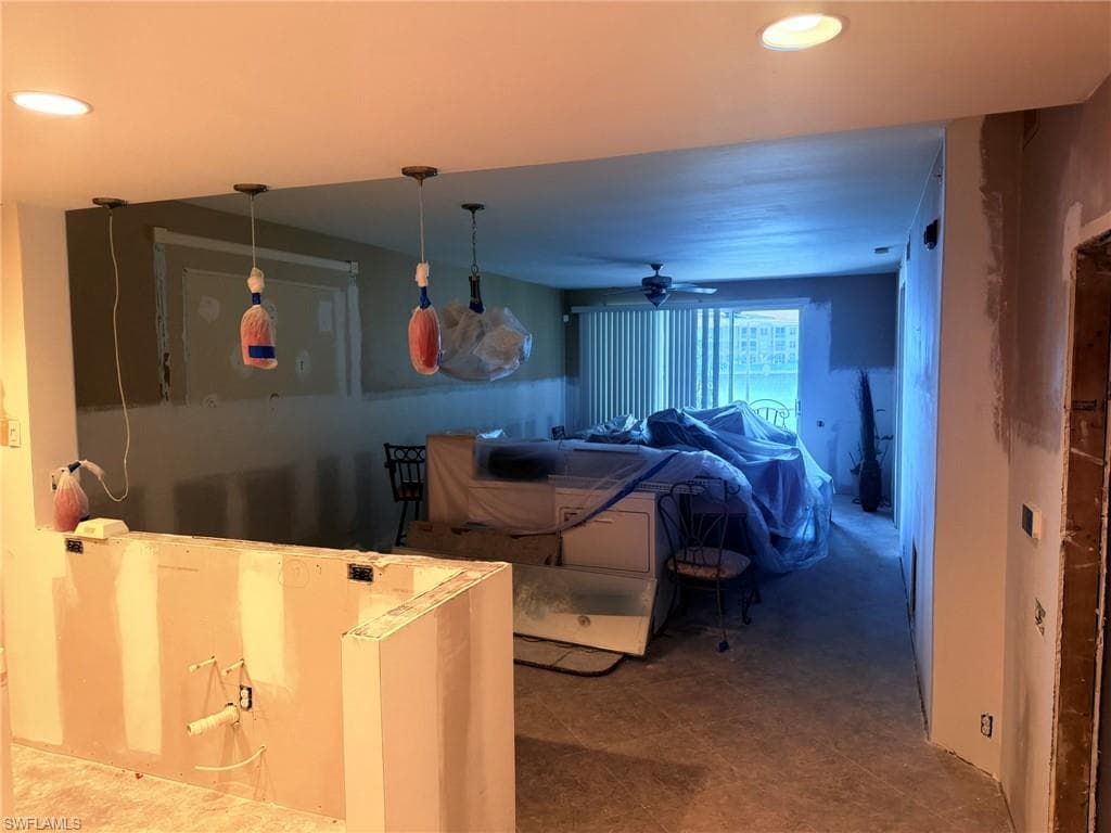 9150 Southmont CV 105 FORT MYERS, FL 33908