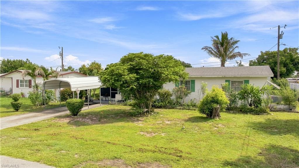 803 Perry AVE LEHIGH ACRES, FL 33936