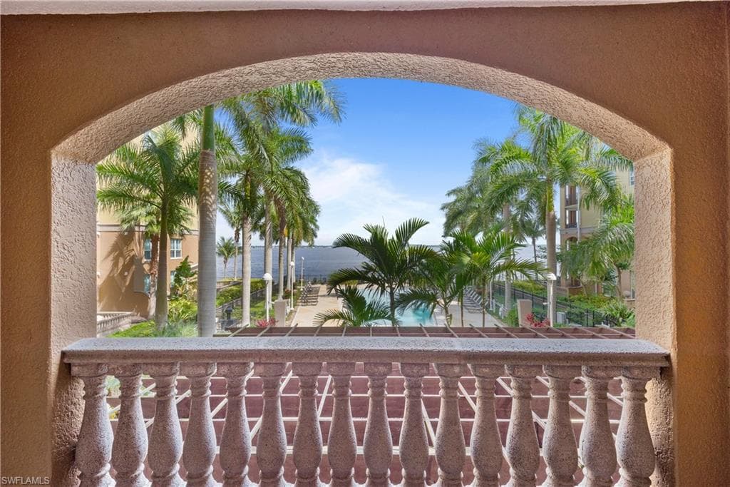 2825 Palm Beach BLVD 210 FORT MYERS, FL 33916
